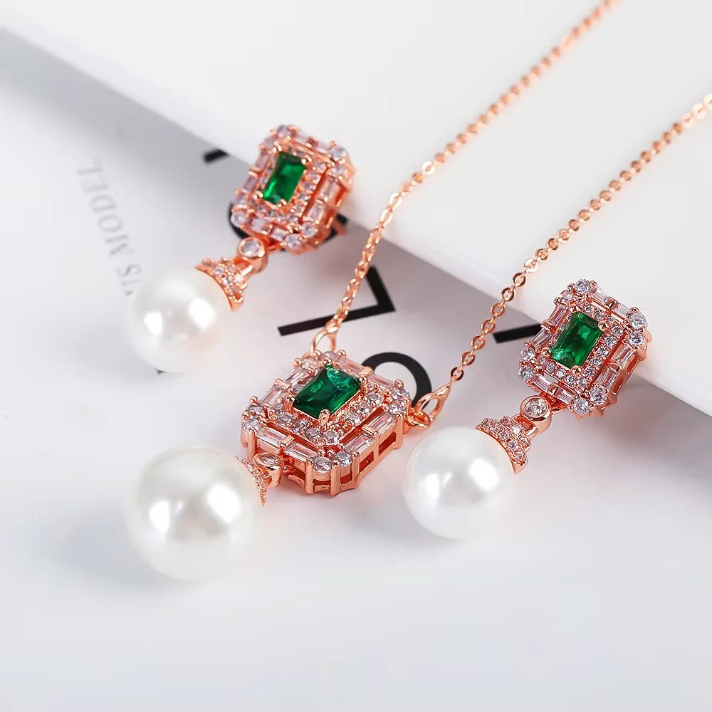 Luxury Irregular Pearl Classic Retro Pendant Jewelry Set 18K Gold Plated Crystal.