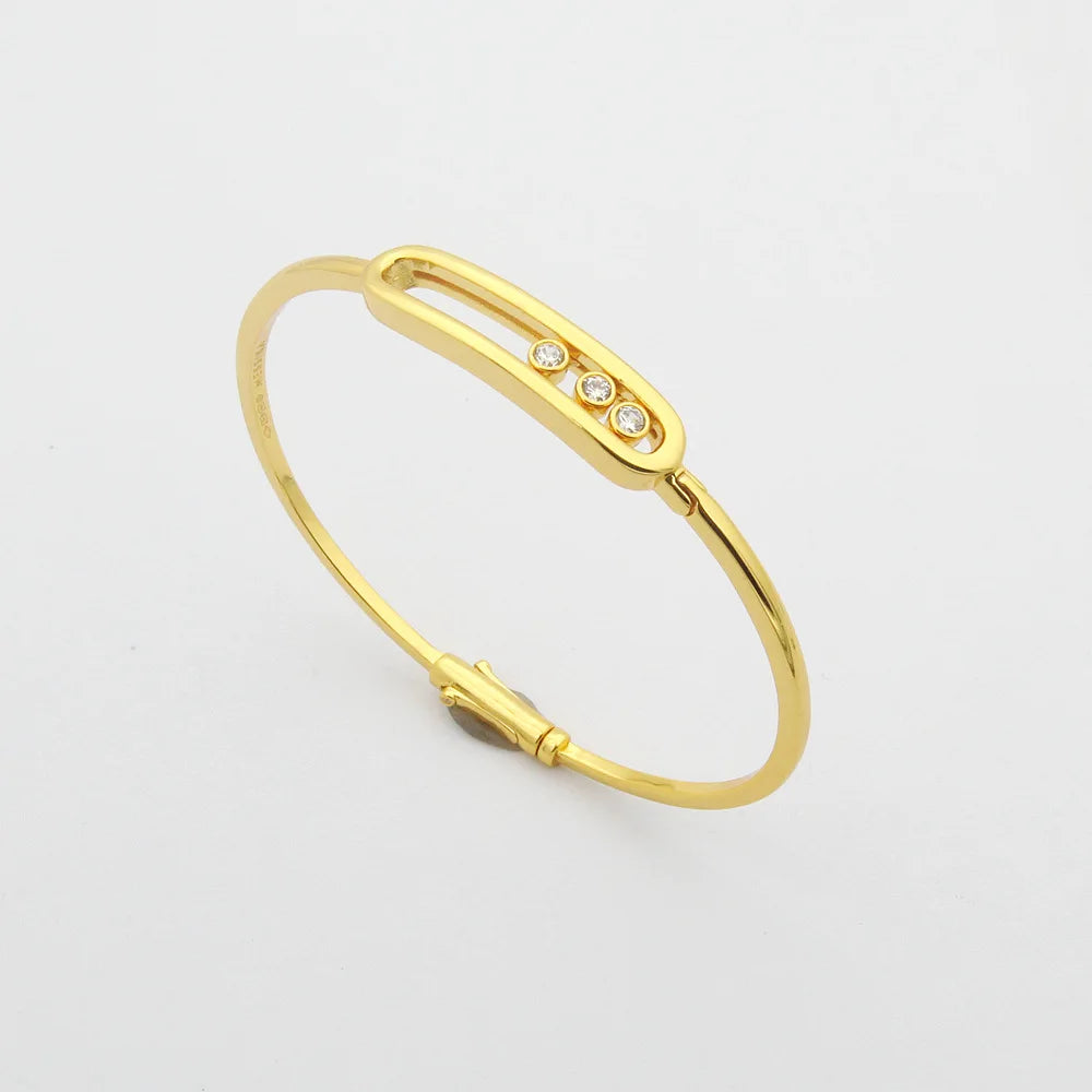 Classic circular bracelet, set with diamonds, luxurious and elegant