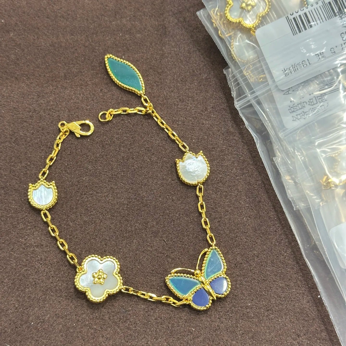 Hot Luxury Brand Real 925 Sterling Silver Bracelet Natural Shell Clover Flower Butterfly Chain Exquisite Couple Women Jewelry