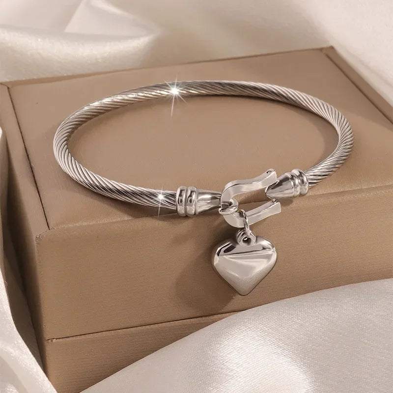 18k Gold Color Stainless Steel Heart Pendant Charm Bangle Bracelets.