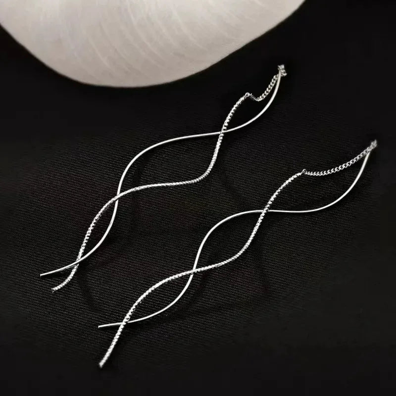 Long Wavy Fringe Hanging Earrings High-End Jewelry.