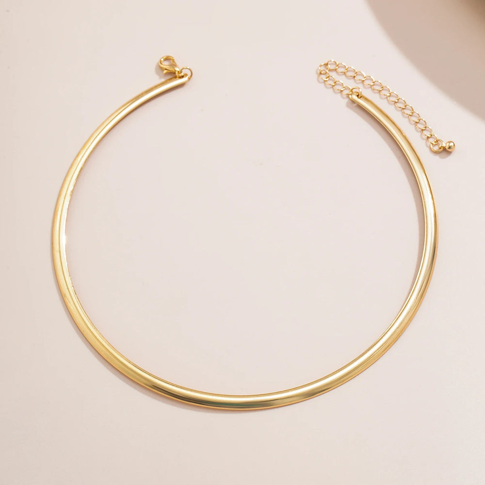 Elegant Simple Circle Collar Necklace Jewellery.
