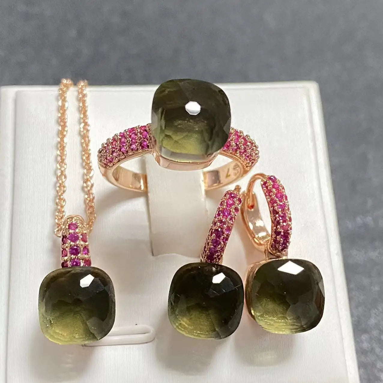 3Pcs Rose Gold Plated Jewelry set with Inlay Purple Zircon Crystal