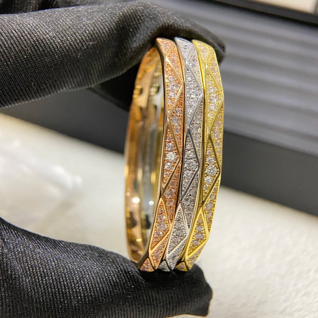 New diamond-set rhombic irregular closed-ended bracelet
