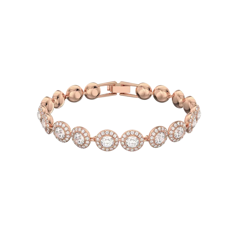 Light luxury jewelry set includes multiple elements necklace bracelet earrings set with a variety of styles to match