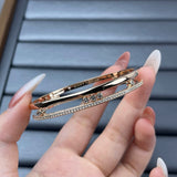 Classic circular bracelet, set with diamonds, luxurious and elegant