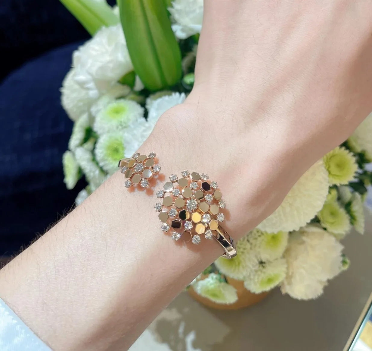 100% 925 Sterling Silver New Style Honeycomb Pave Zirconia Snowflake Bangle Bracelet For Women Fine Jewelry