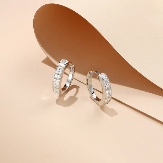 Luxury 100% Real 18k Gold  Women's Diamond Ear Moissanite Ear Ring.