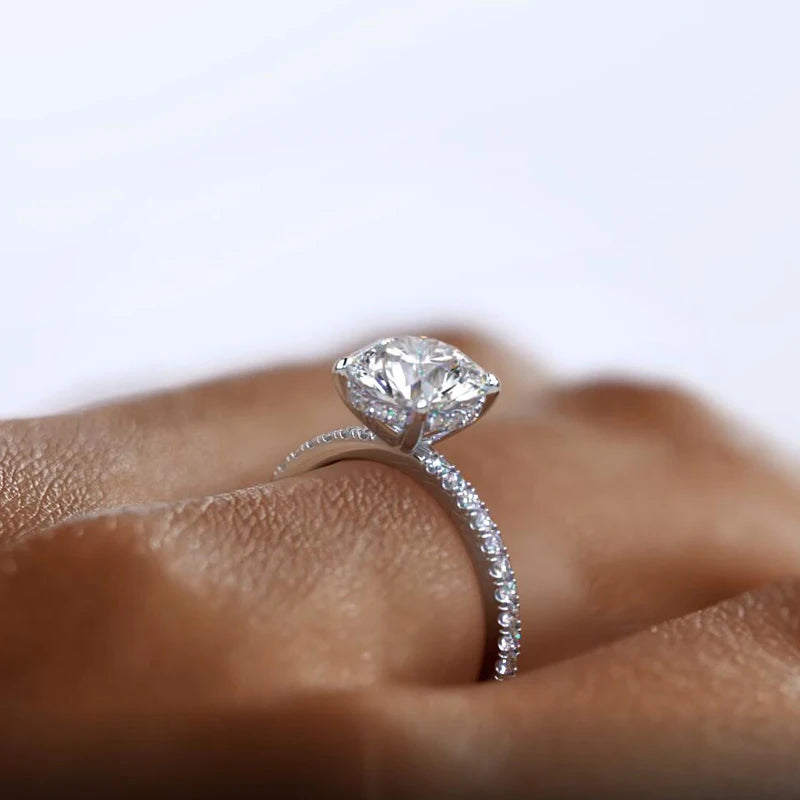 Classic 925 Sterling Sliver Ring 8mm, 2 Carat Round Moissanite Rings