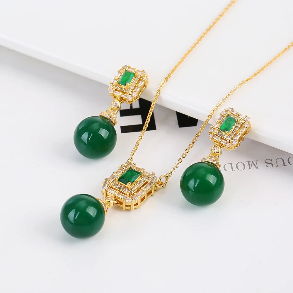 Luxury Irregular Pearl Classic Retro Pendant Jewelry Set 18K Gold Plated Crystal.