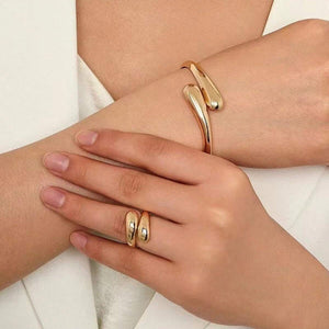 Gold-water drop open bracelet ring