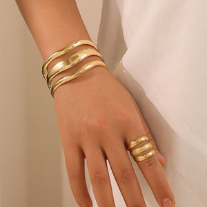 Gold-three line bracelet ring
